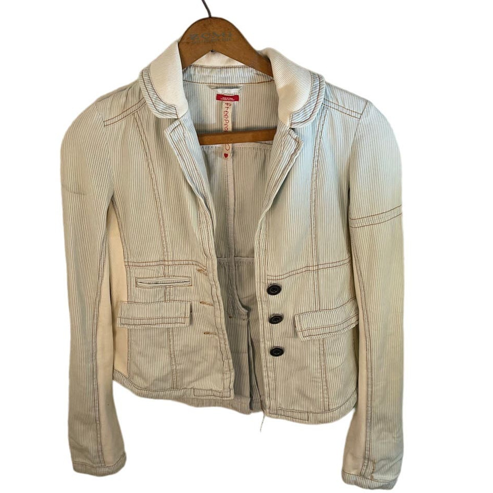Distressed Free People Boho Denim Jacket Blazer Granola Twilight Costal Size 0